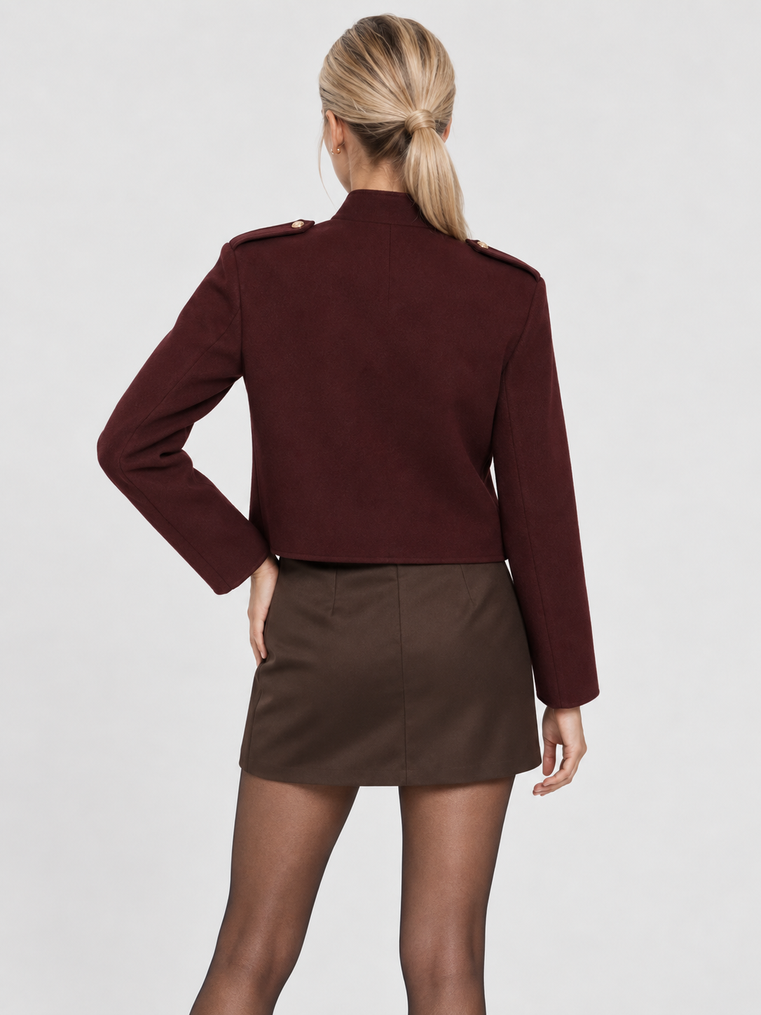Kurzjacke Damen in Bordeaux mit goldfarbenen Knöpfen LILLY
