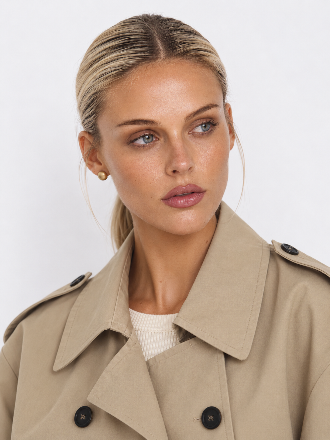 Kurzjacke Damen zweireihig mit Reverskragen und Schulterklappen COLETTE