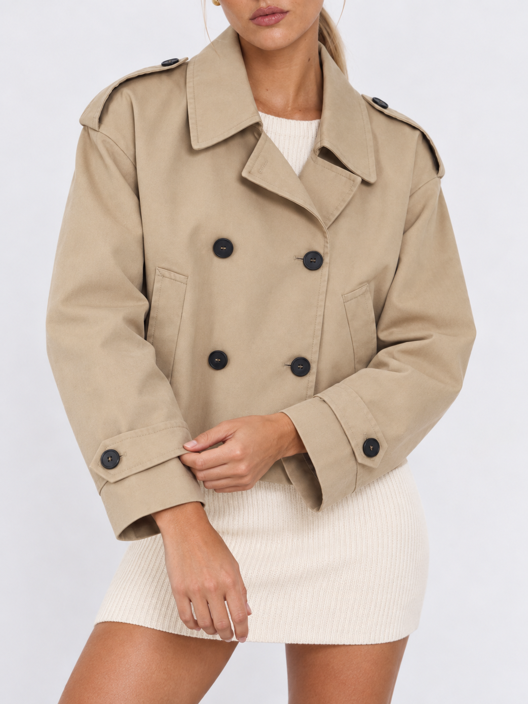 Kurzjacke Damen zweireihig mit Reverskragen und Schulterklappen COLETTE
