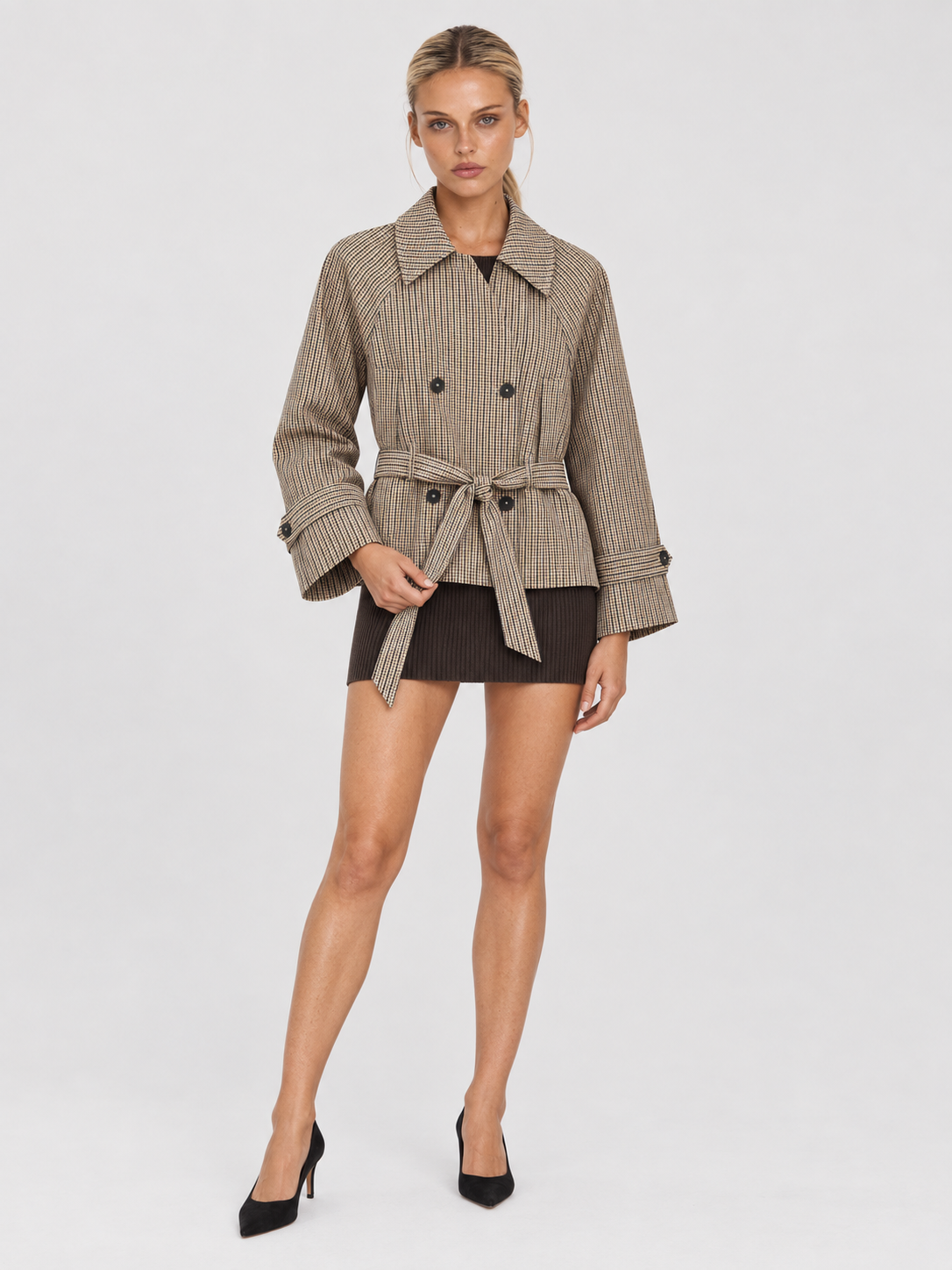Trenchcoat Damen kurz kariert mit Bindegürtel und Reverskragen BRUYÈRE
